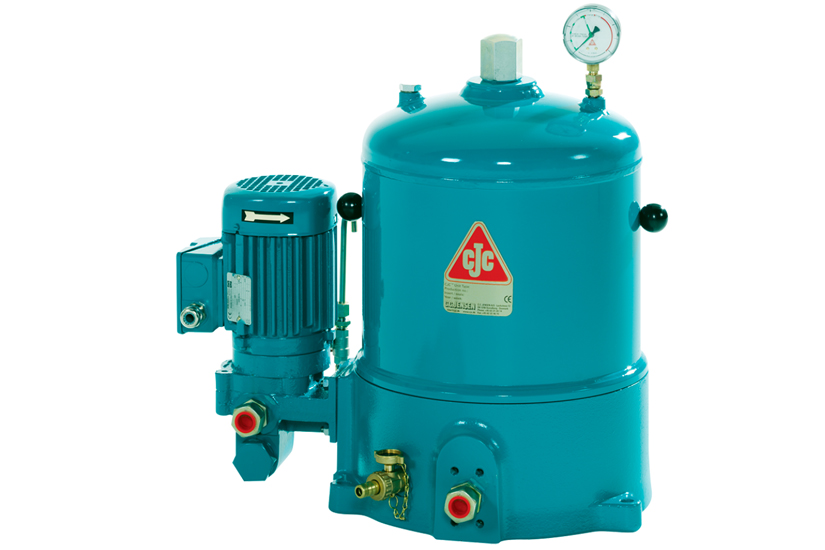 Hydraulic Fluid Clean